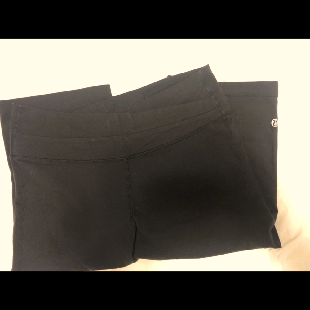 Size 8 Lulu knee length leggings